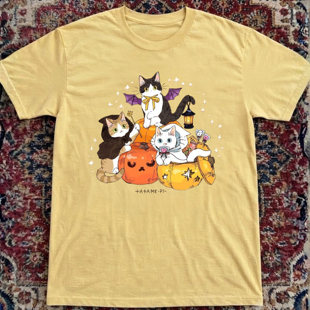 Halloween Cats Pumpkins Bat Wings Wizard Ghost T-Shirt